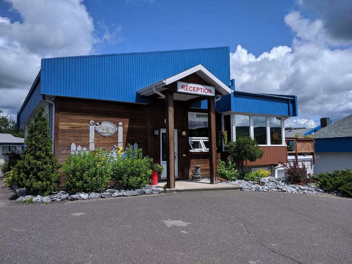 Motel Claude Degelis Exteriér fotografie
